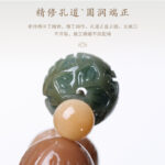 Weathered White Jade Carved Lotus Bodhi Root Bracelet - 图片 3