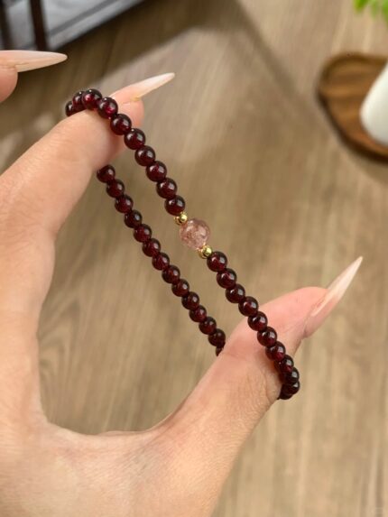 New garnet multi-circle bracelet